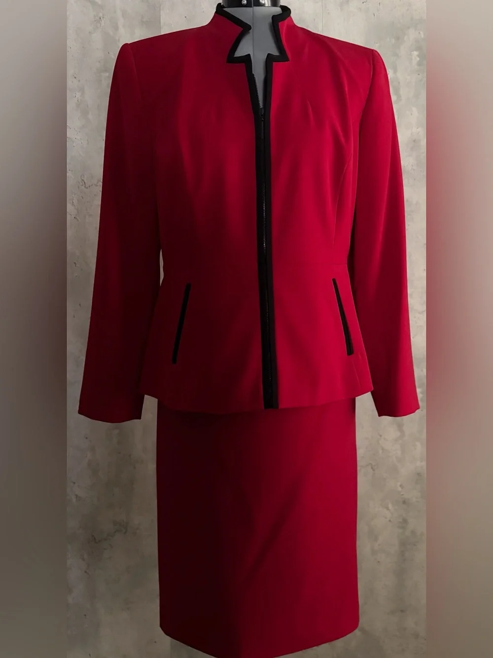 Vtg Liz Claiborne Red Skirt Suit 12P Ofc  Siren Career Church Zip Blazer Skirt